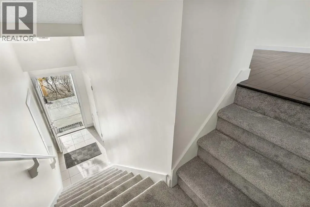 202 Nolanfield Villas NW