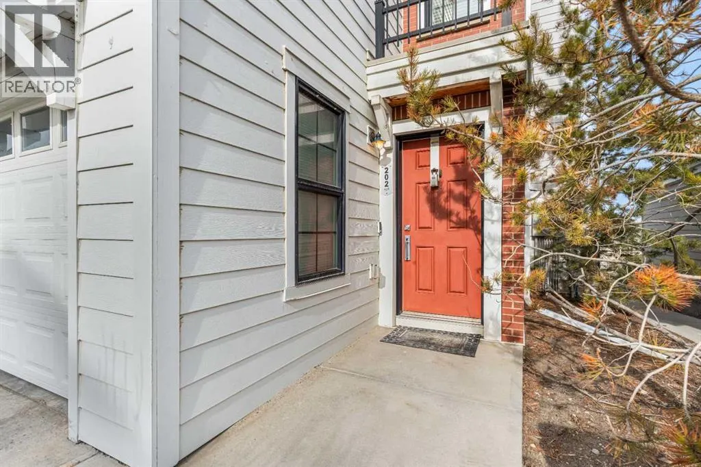 202 Nolanfield Villas NW