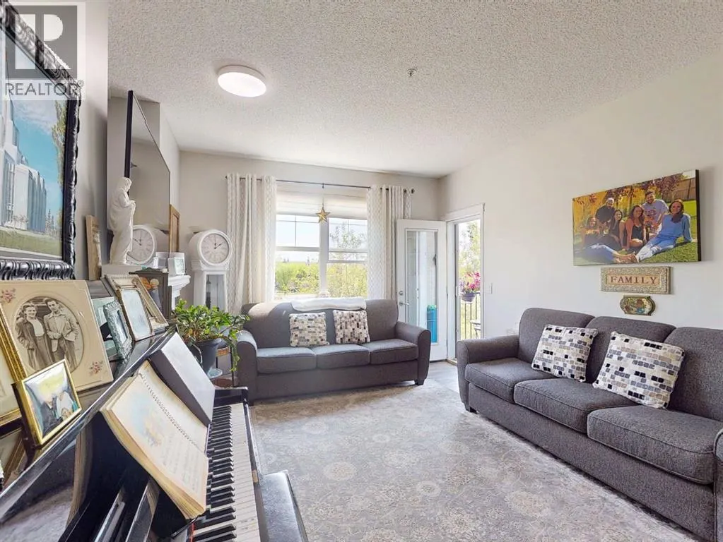 211, 25 Prestwick Drive SE