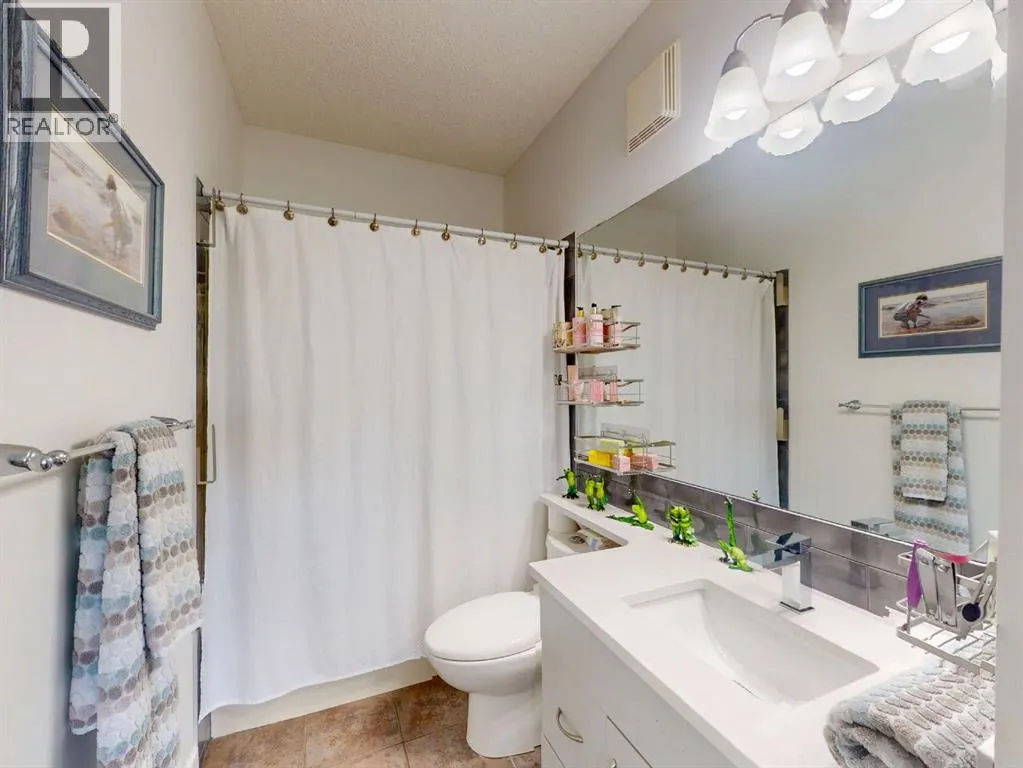 211, 25 Prestwick Drive SE