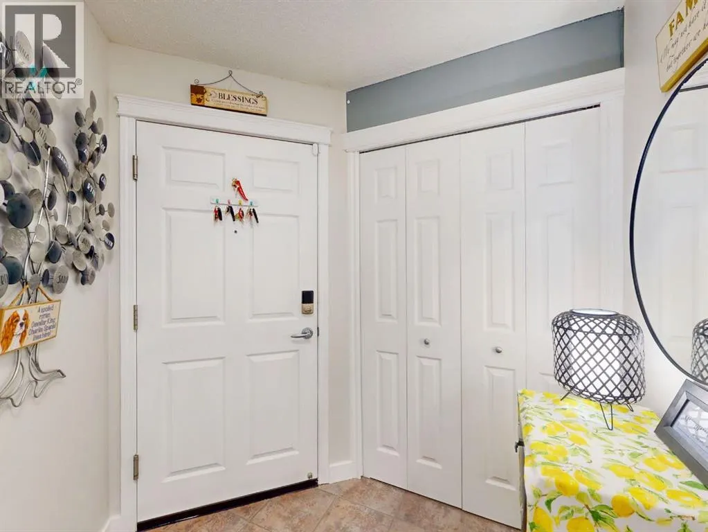 211, 25 Prestwick Drive SE