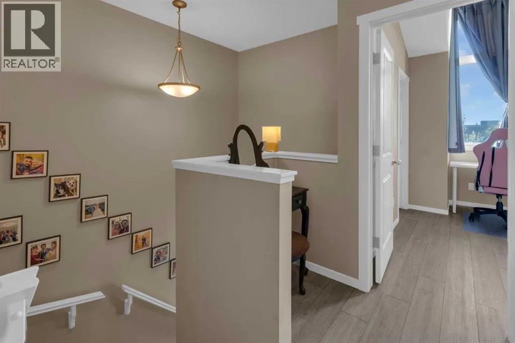 132 Walden Gate SE
