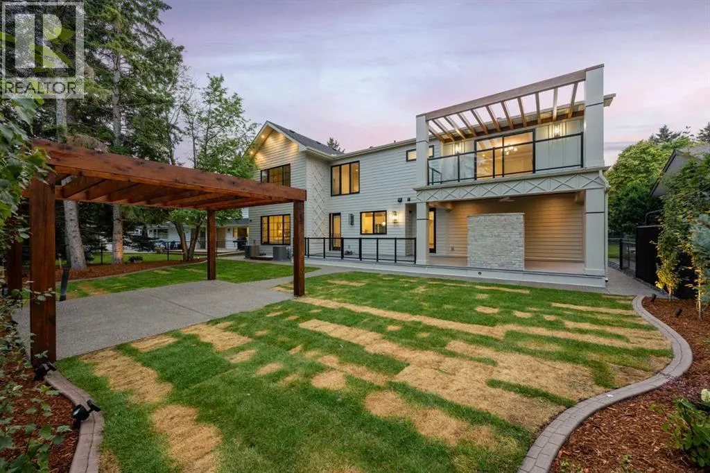 1220 Varsity Estates Road NW