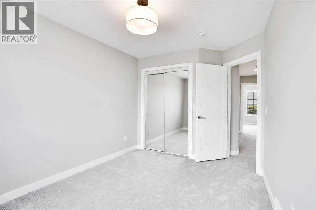 108 Bridgeport Green