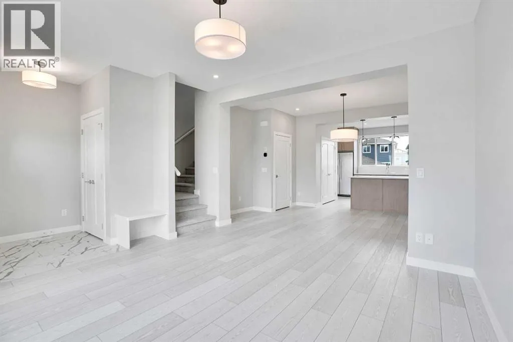 108 Bridgeport Green