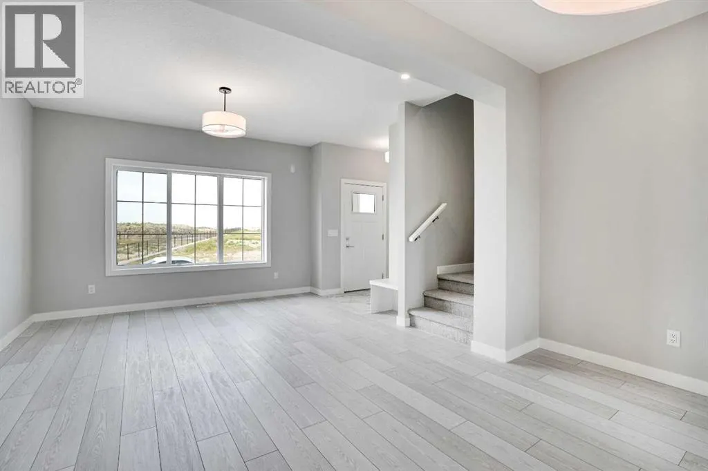 108 Bridgeport Green