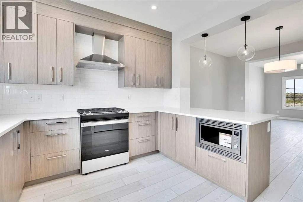 108 Bridgeport Green