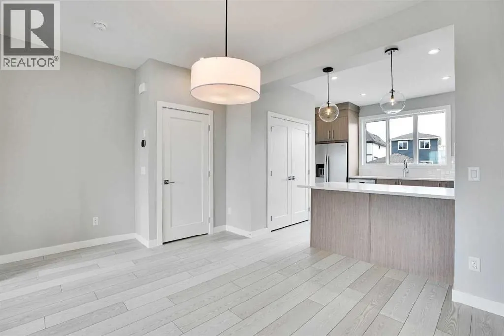 108 Bridgeport Green