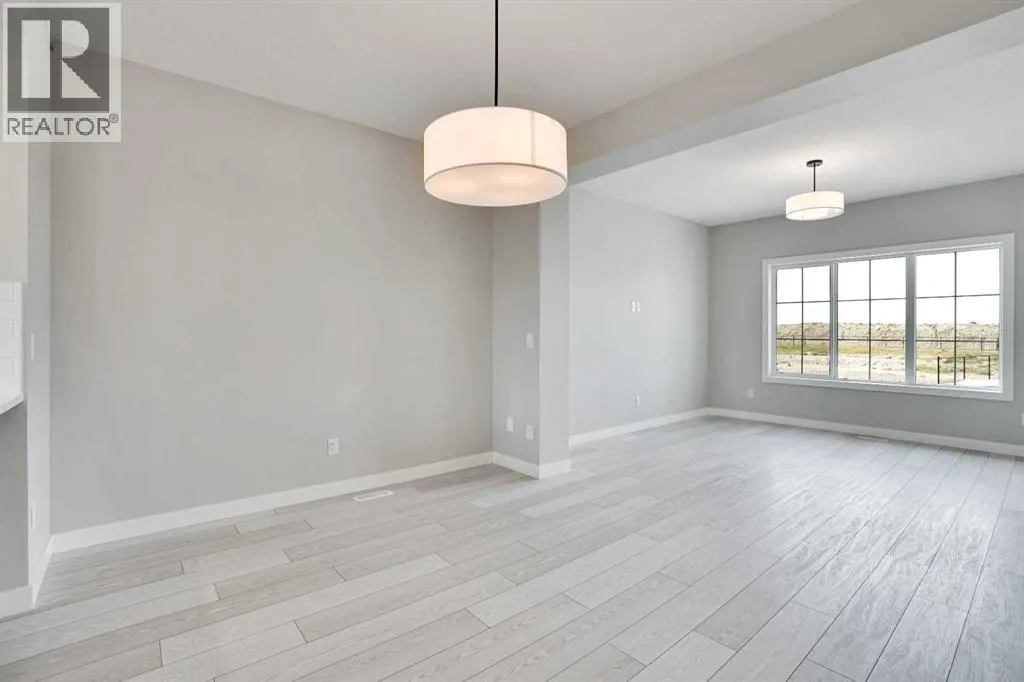 108 Bridgeport Green