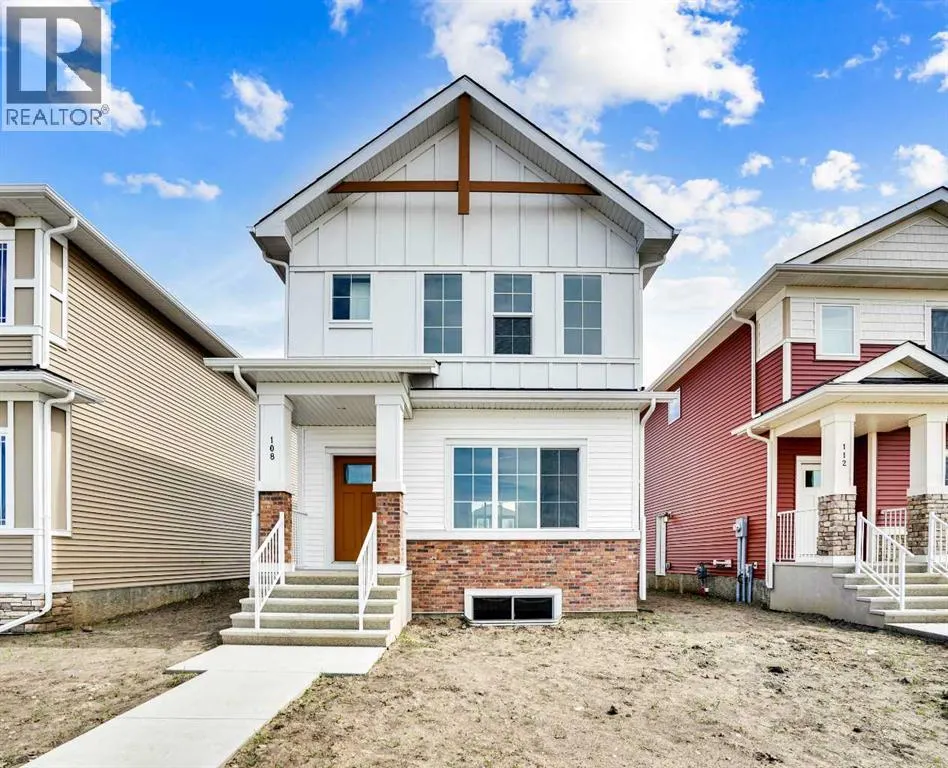 108 Bridgeport Green