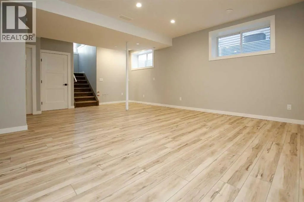 208 Van Slyke Way