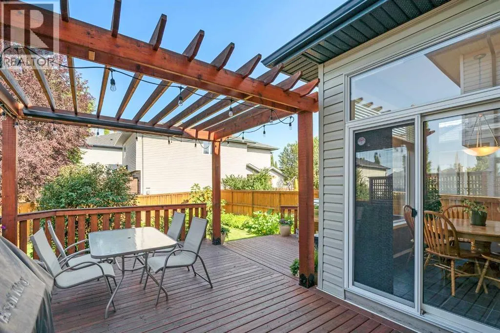 18 Tuscany Ravine Terrace NW