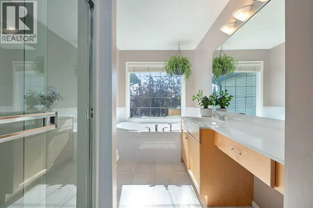 18 Tuscany Ravine Terrace NW