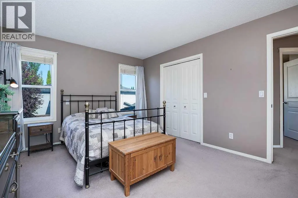 18 Tuscany Ravine Terrace NW