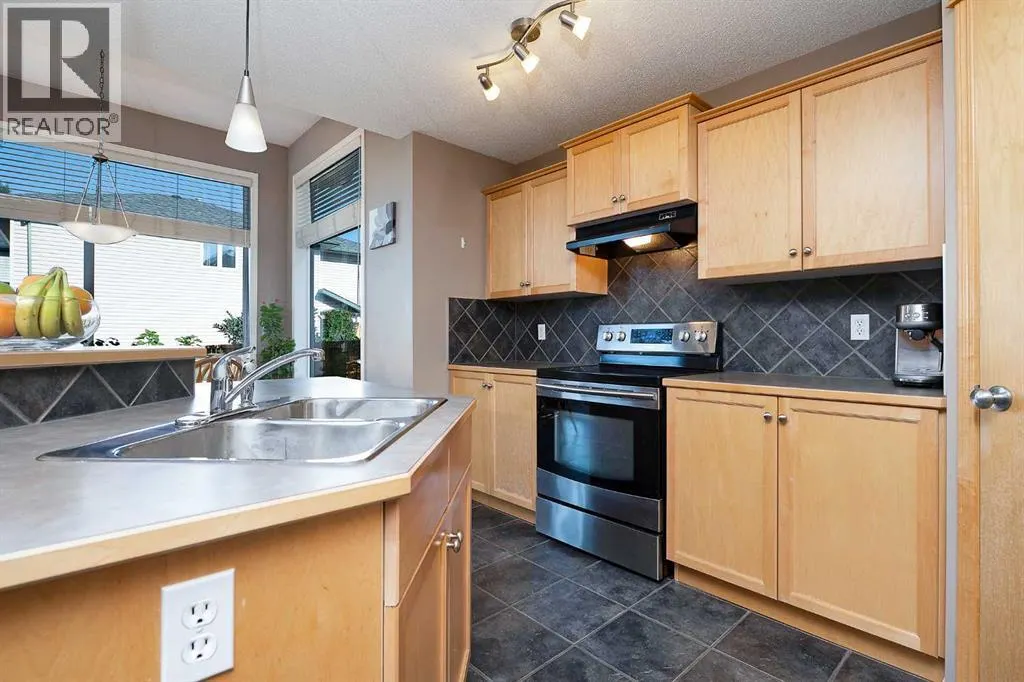 18 Tuscany Ravine Terrace NW