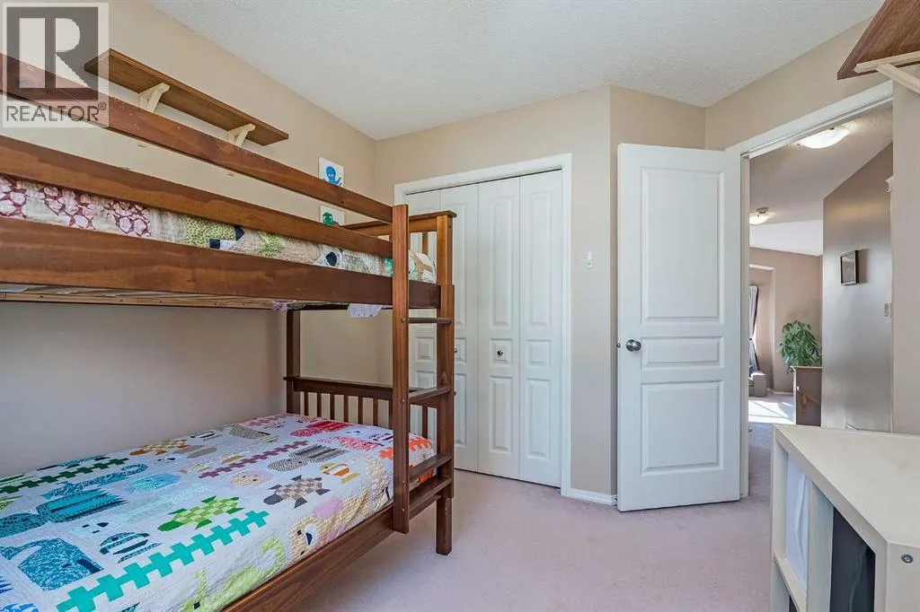 18 Tuscany Ravine Terrace NW