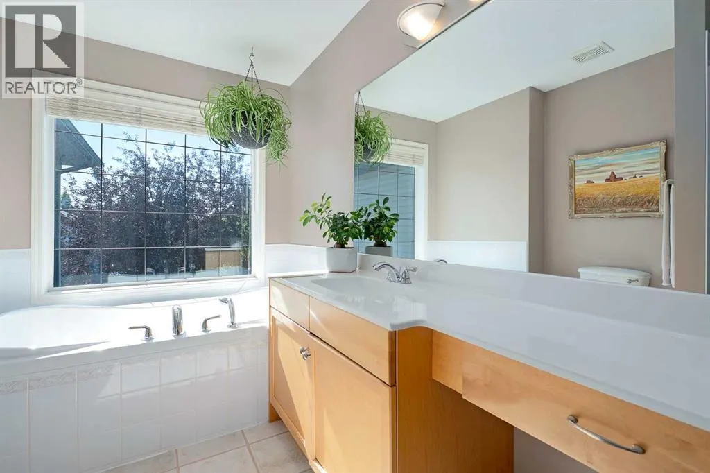 18 Tuscany Ravine Terrace NW