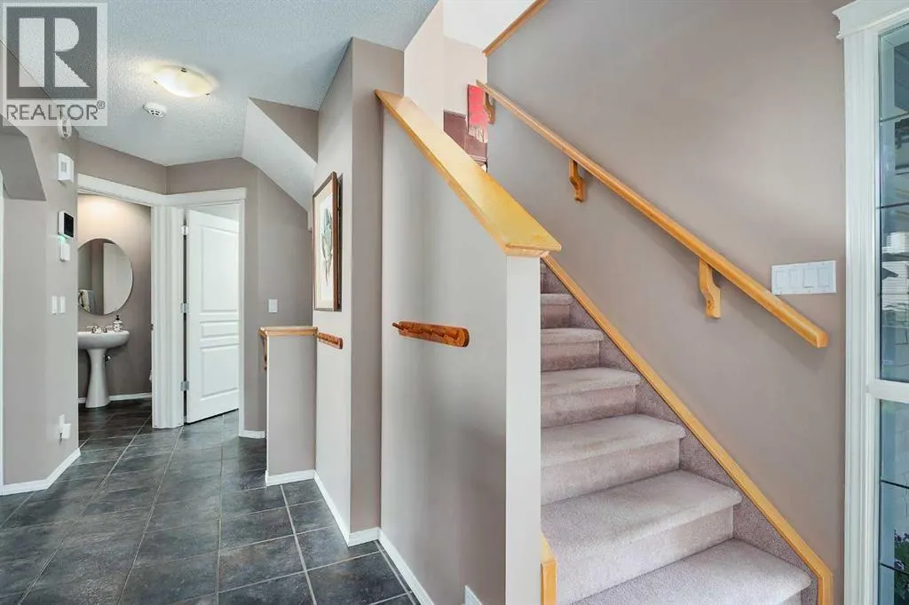 18 Tuscany Ravine Terrace NW