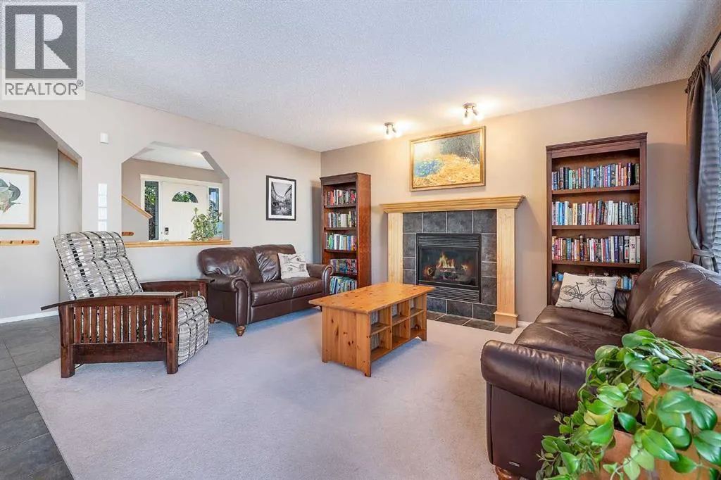 18 Tuscany Ravine Terrace NW