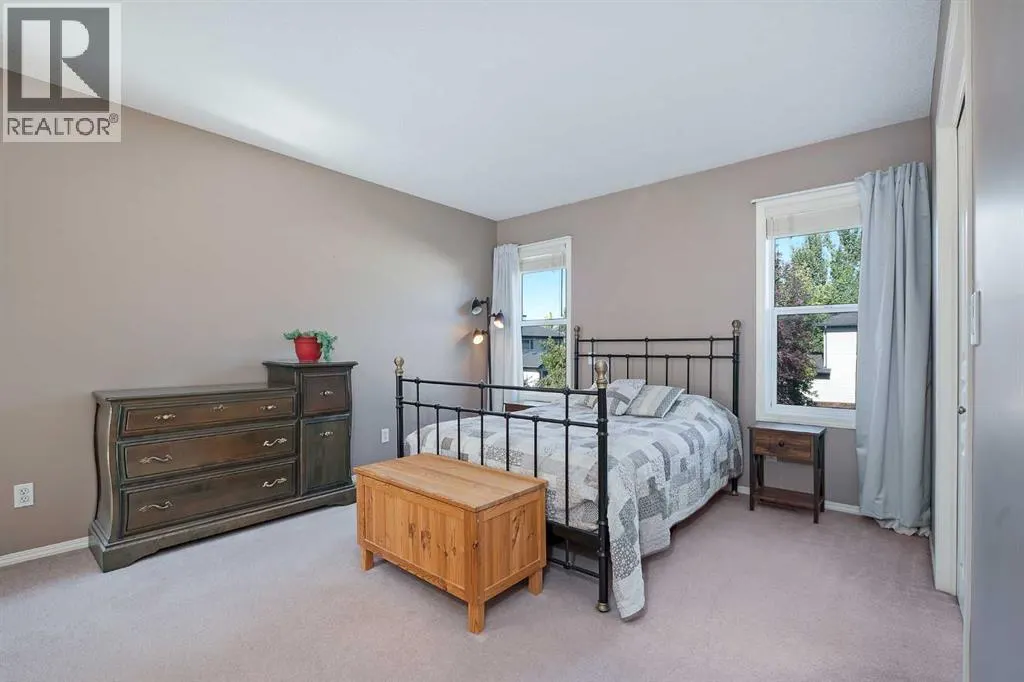 18 Tuscany Ravine Terrace NW