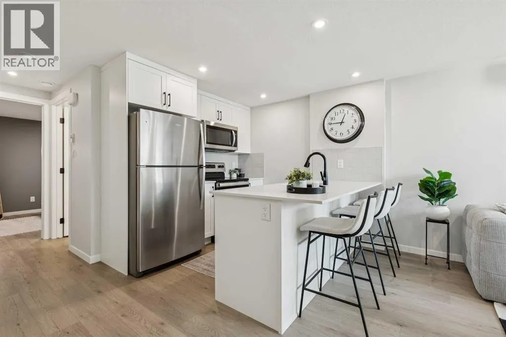 105, 135 Mahogany Parade SE