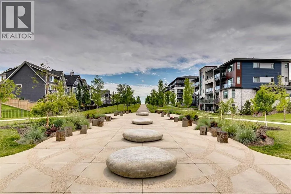 105, 135 Mahogany Parade SE