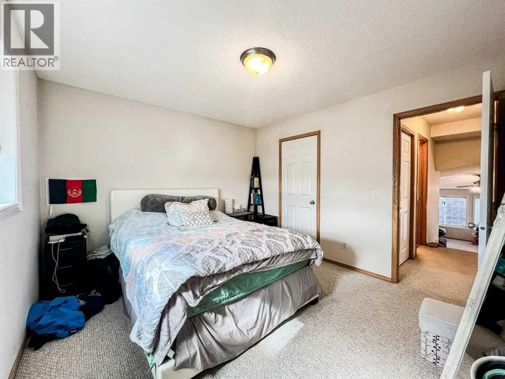 39 Saddlemont Manor NE