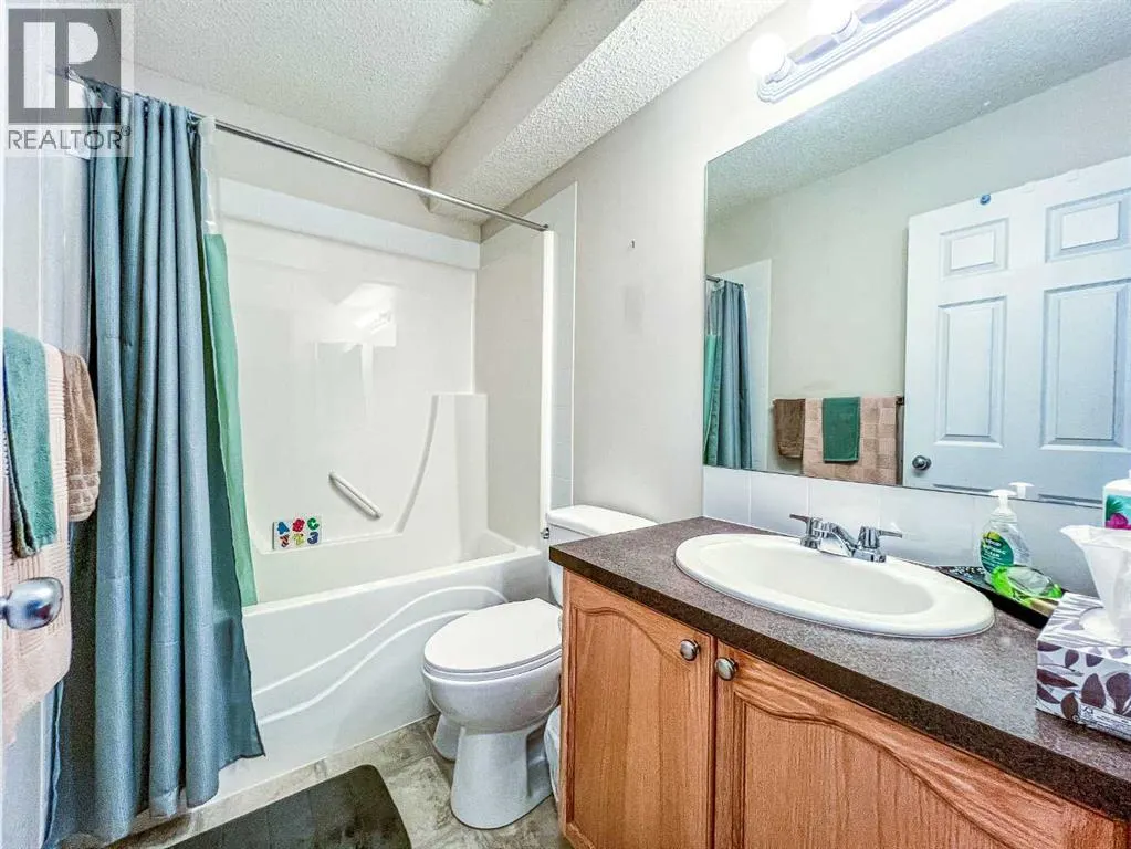39 Saddlemont Manor NE