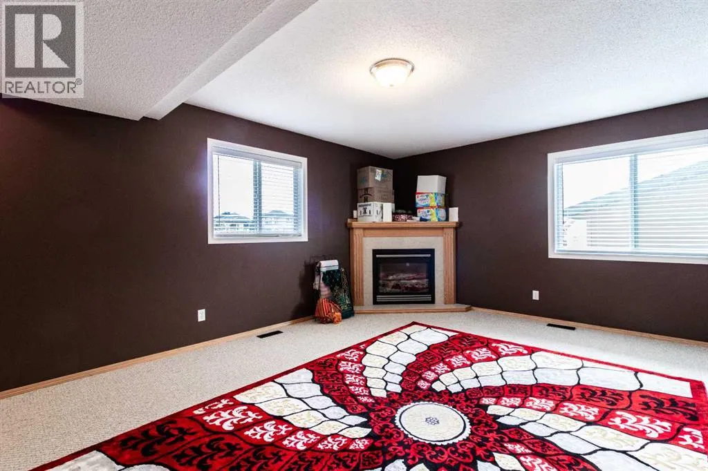 39 Saddlemont Manor NE