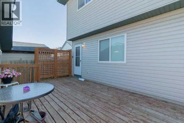39 Saddlemont Manor NE