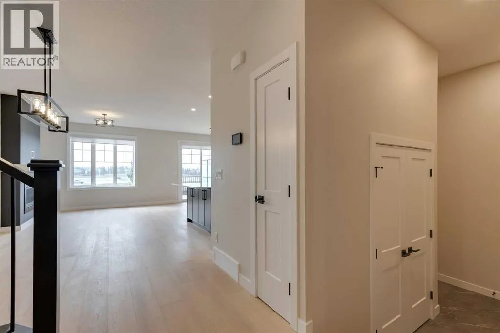 167 Greenwich Drive NW