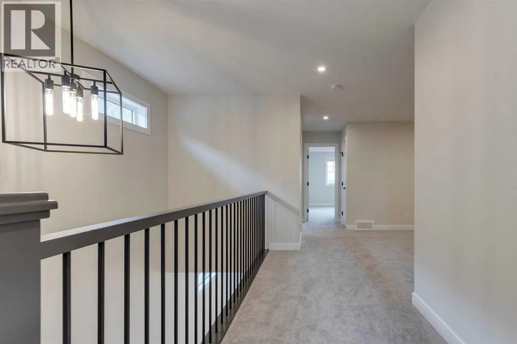 167 Greenwich Drive NW