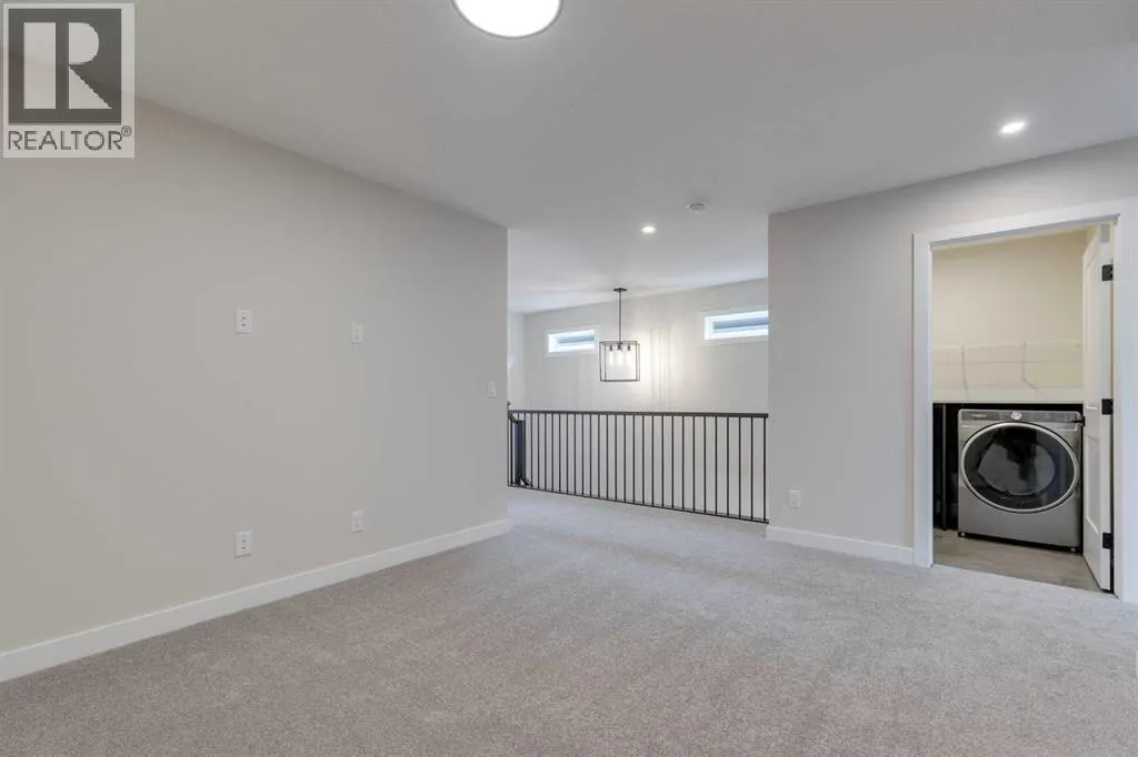 167 Greenwich Drive NW
