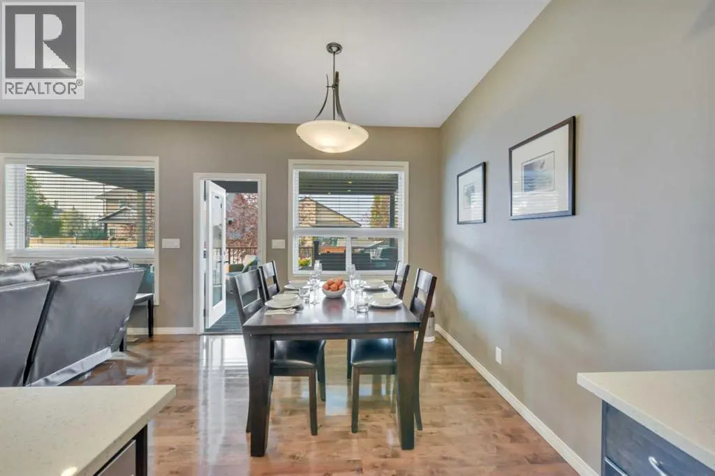 34 Leaside Crescent