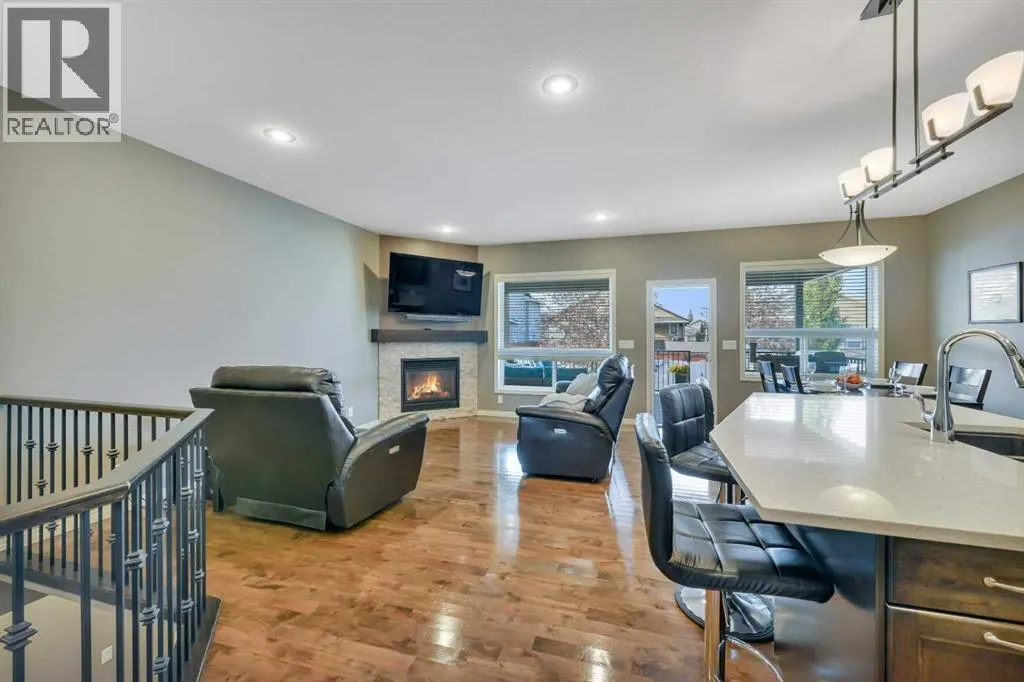 34 Leaside Crescent