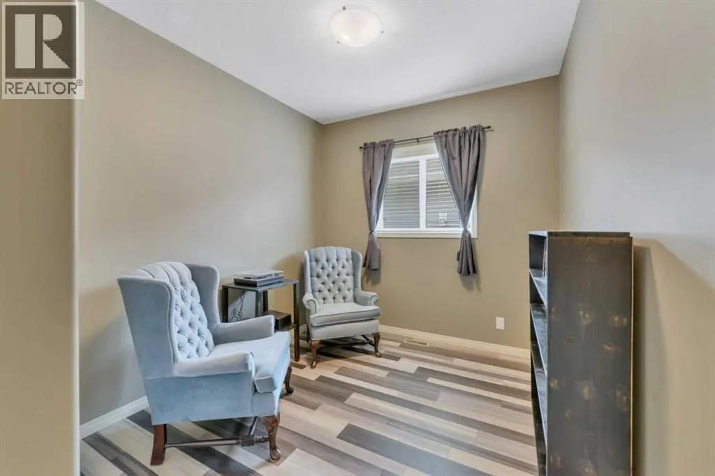 34 Leaside Crescent