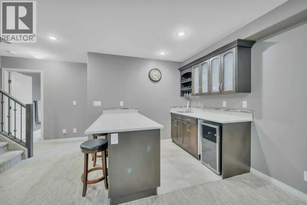 34 Leaside Crescent