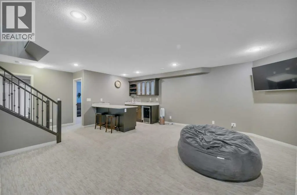 34 Leaside Crescent