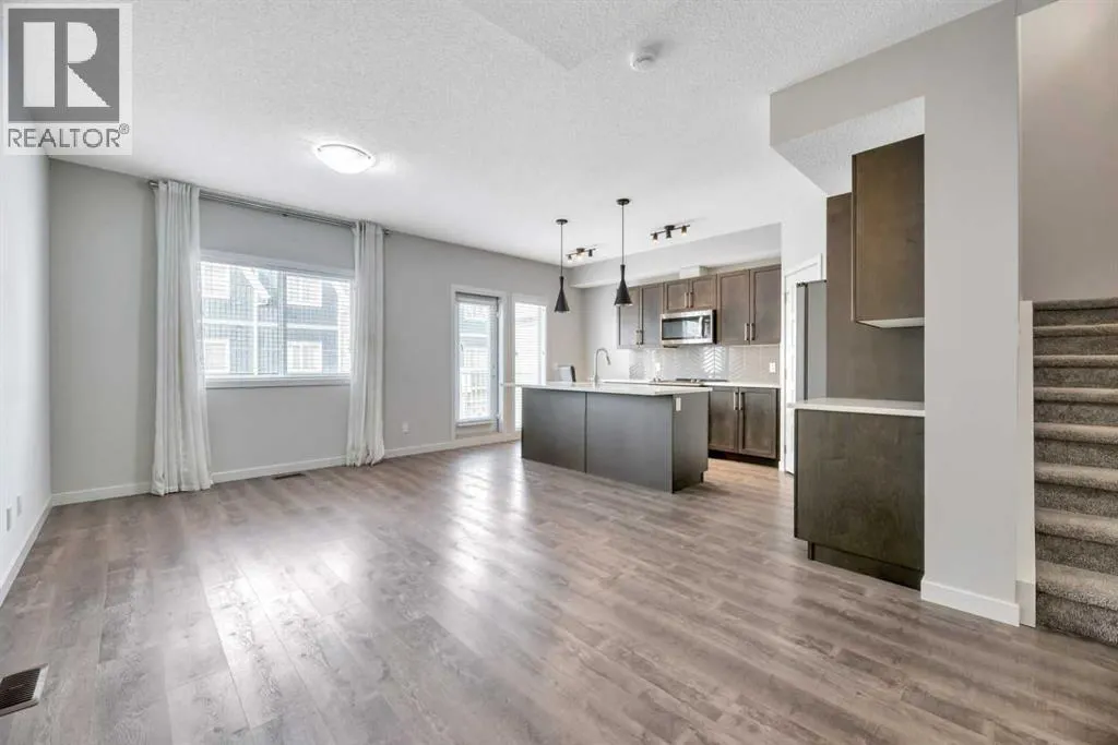 104, 32 Red Embers Parade NE