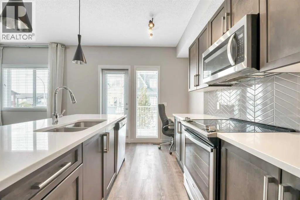 104, 32 Red Embers Parade NE
