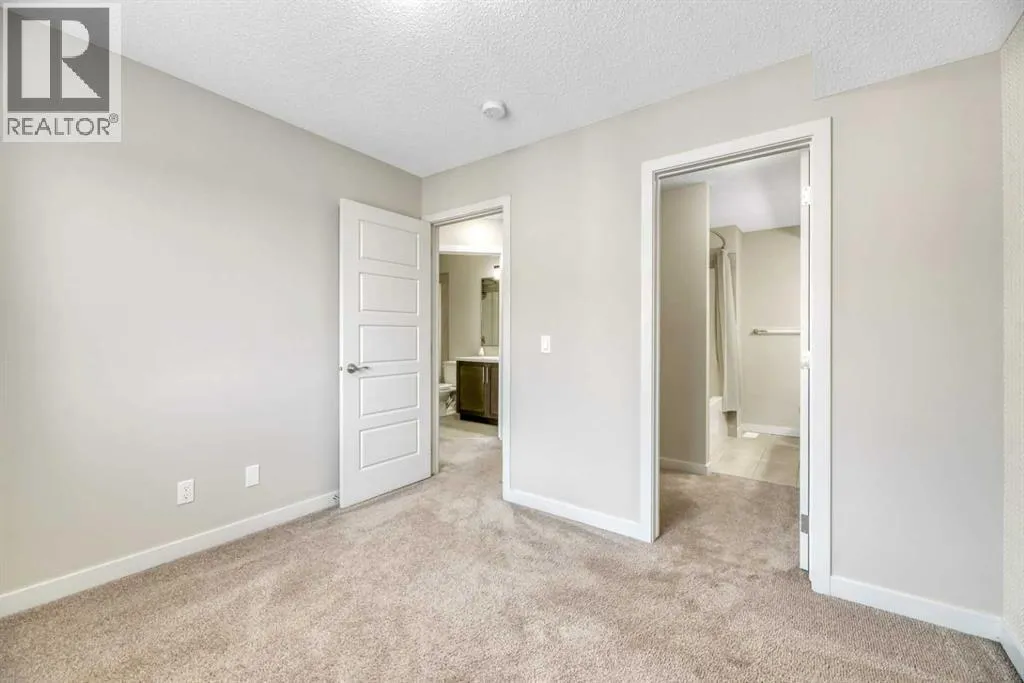 104, 32 Red Embers Parade NE