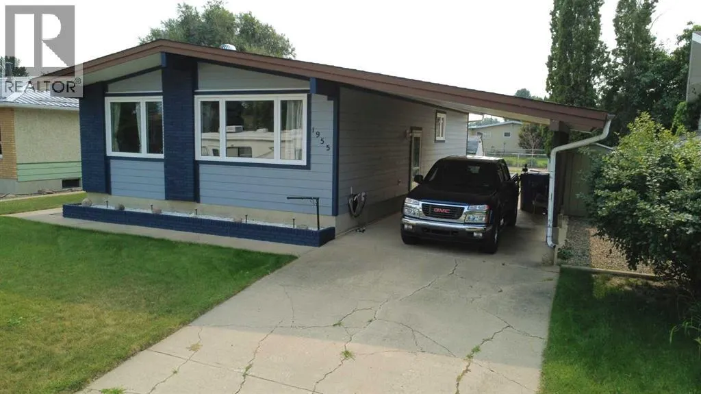 1955 20 Street SE