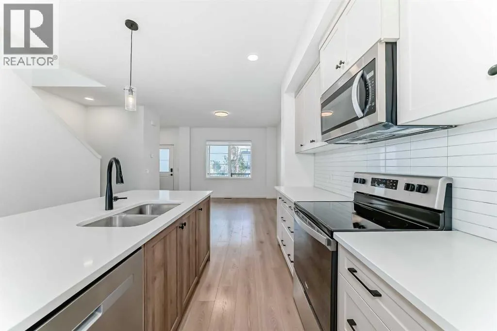9 Sage Hill Path NW