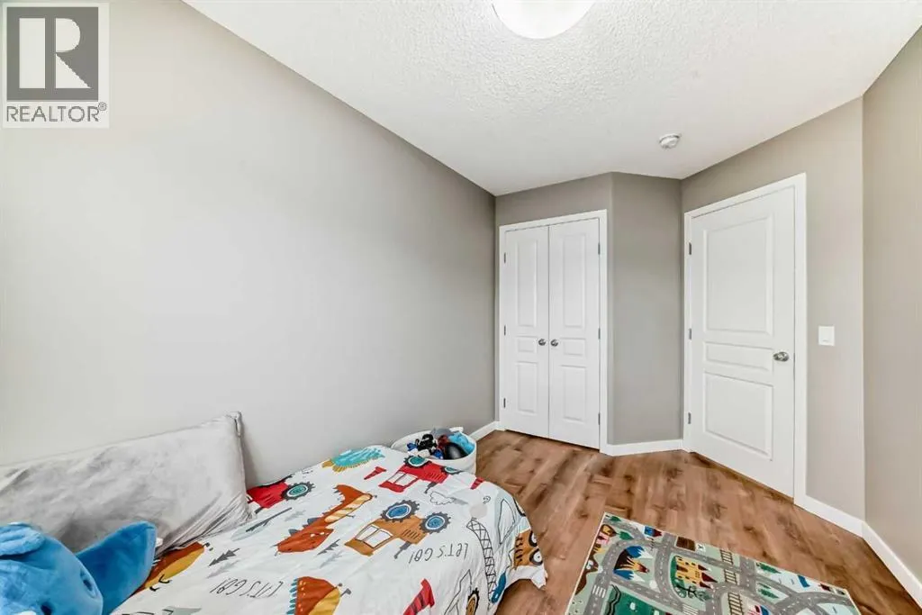 43 Masters Square SE