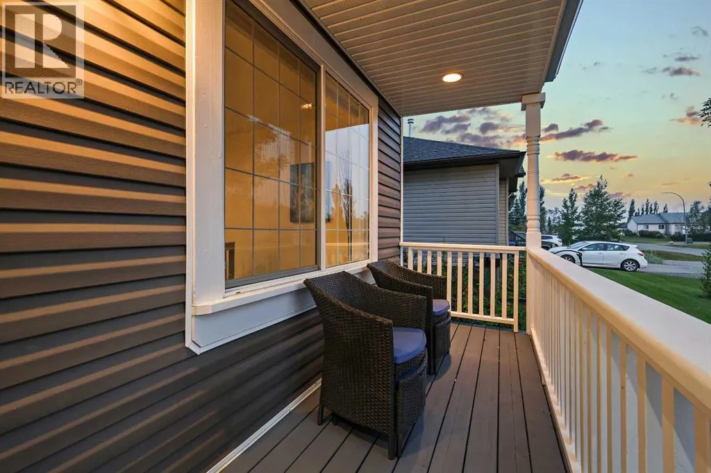 4 Lloyd Crescent NE