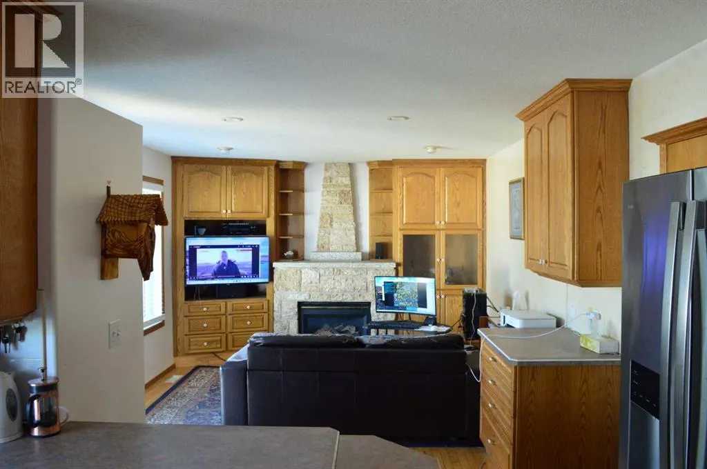 94 Lund Close