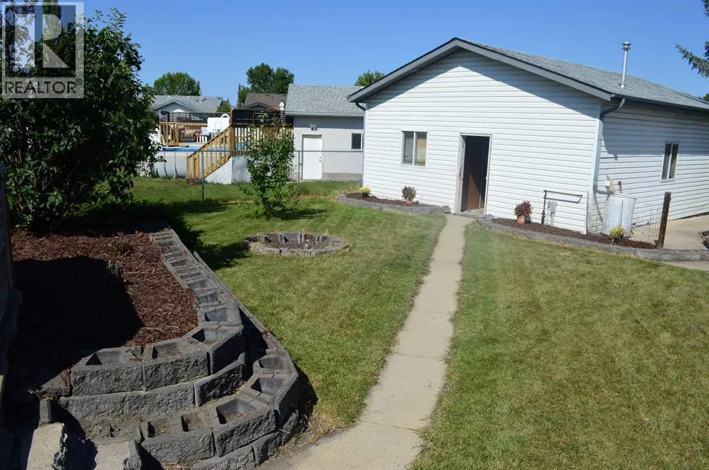 94 Lund Close
