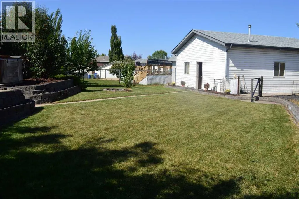 94 Lund Close