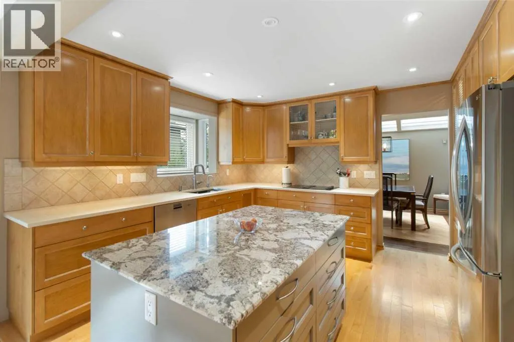 39 Woodgreen Drive SW