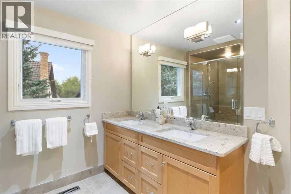39 Woodgreen Drive SW